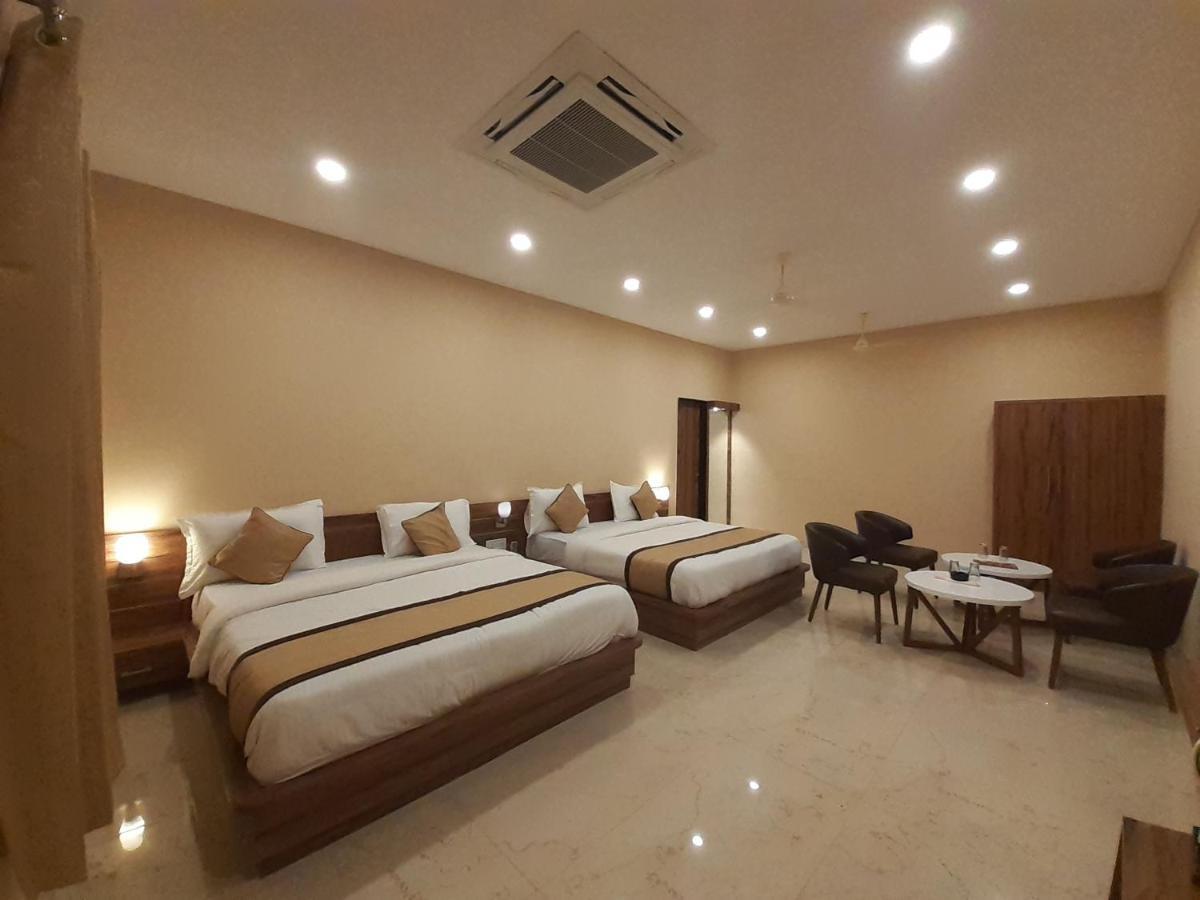 Hotel Bharat Kota  Exterior photo